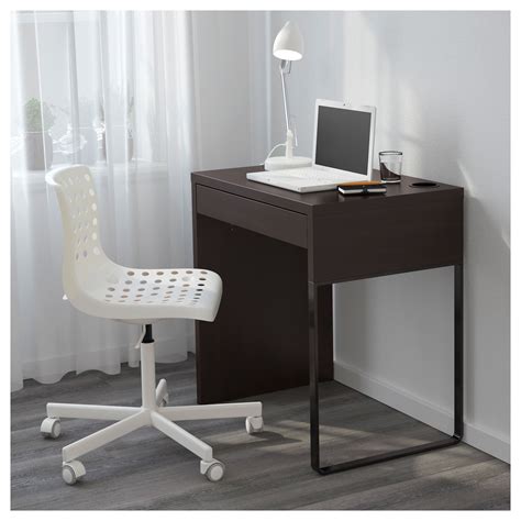 ikea small.desk